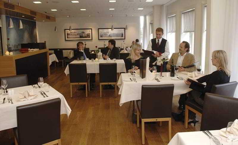 Centrum Hotel