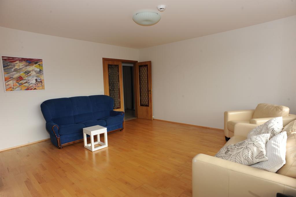 Appartement 104 *