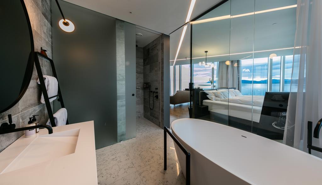 Hotel Tower 4*