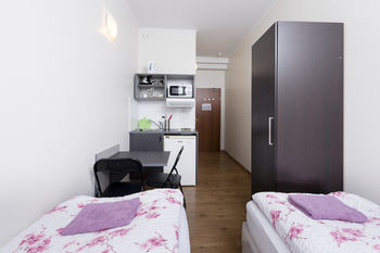 Atlantic And Hotel 2*