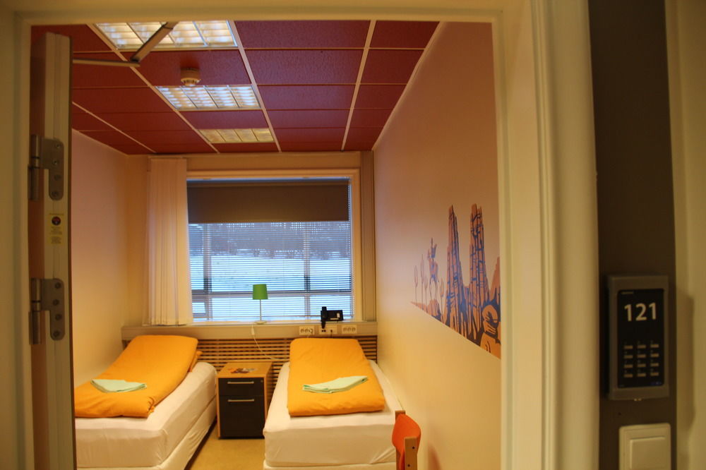 Hotel Ice Hostel 2*