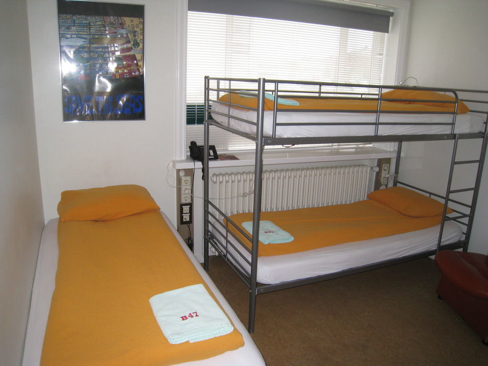 Hotel Ice Hostel 2*