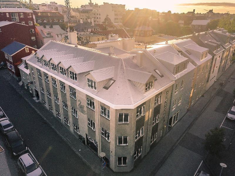 Hotel The Swan House By Ylma