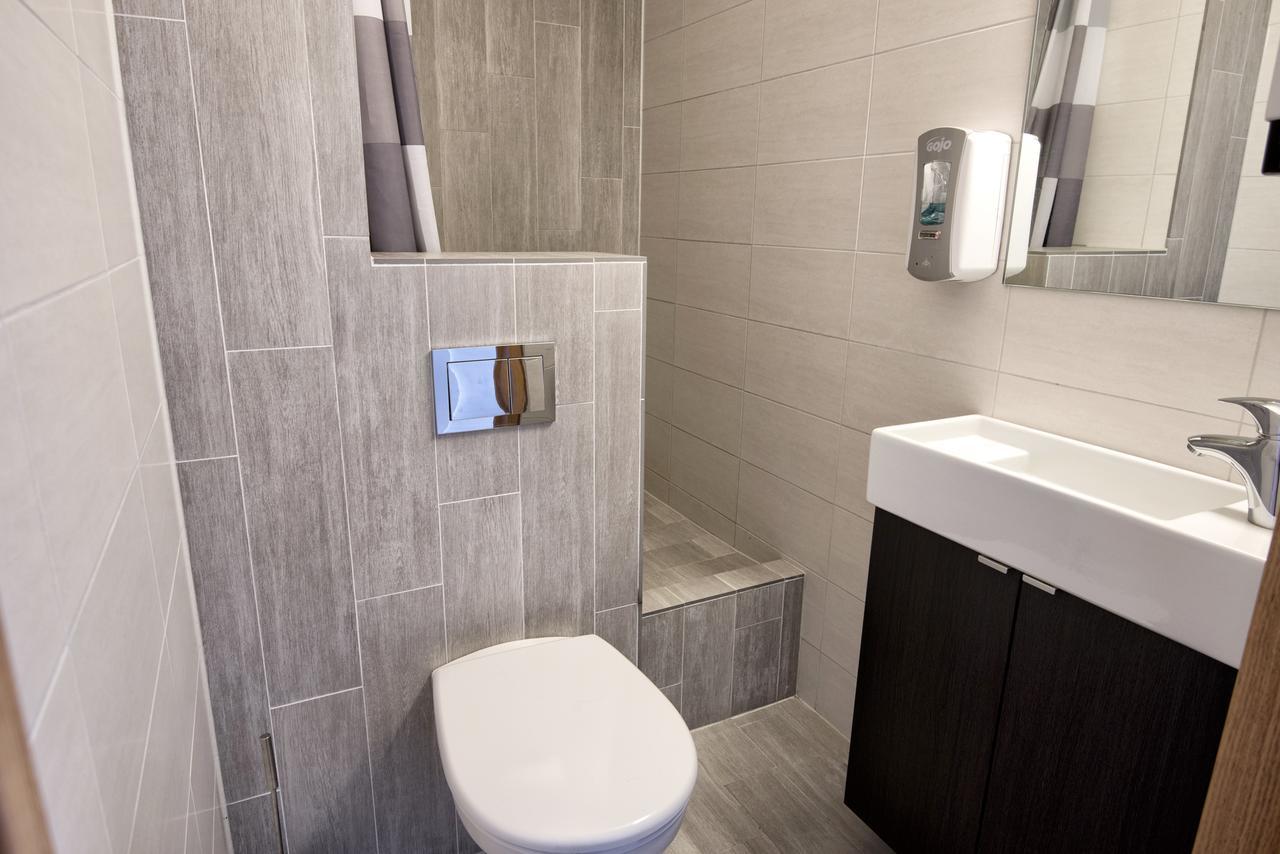 Albergue B14 *