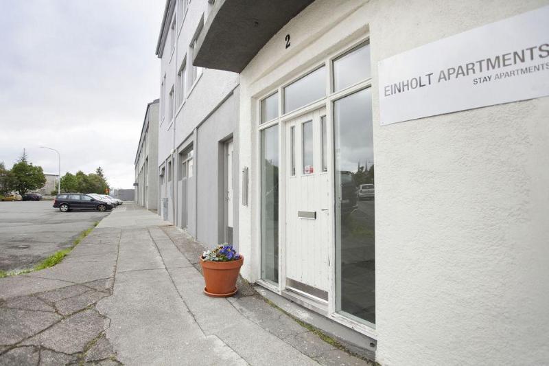 Einholt Apartment *