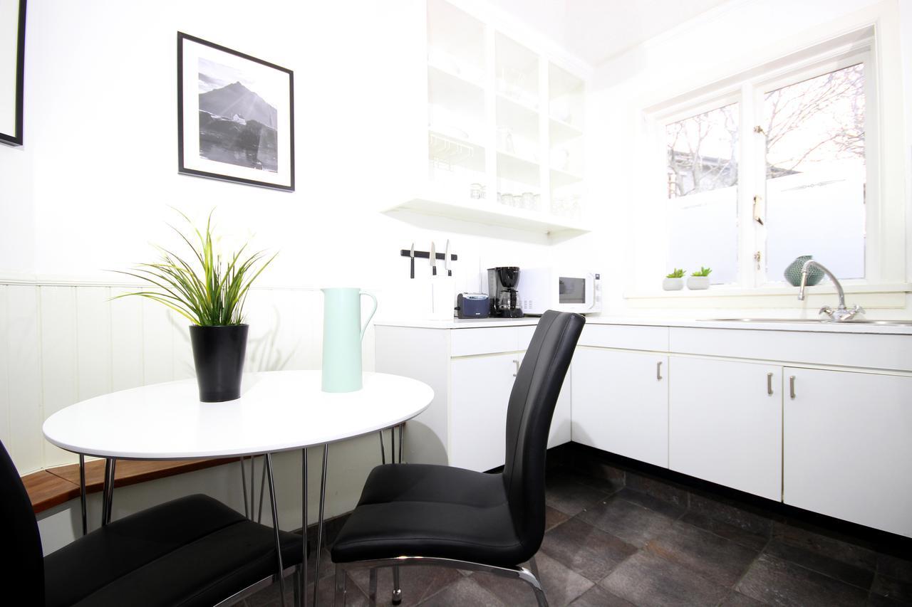 Apartment Hringbraut 90 Reykjavík