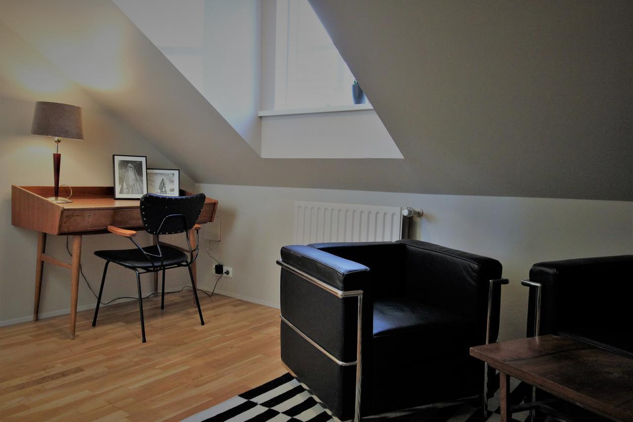 Guest house Grettir 2*