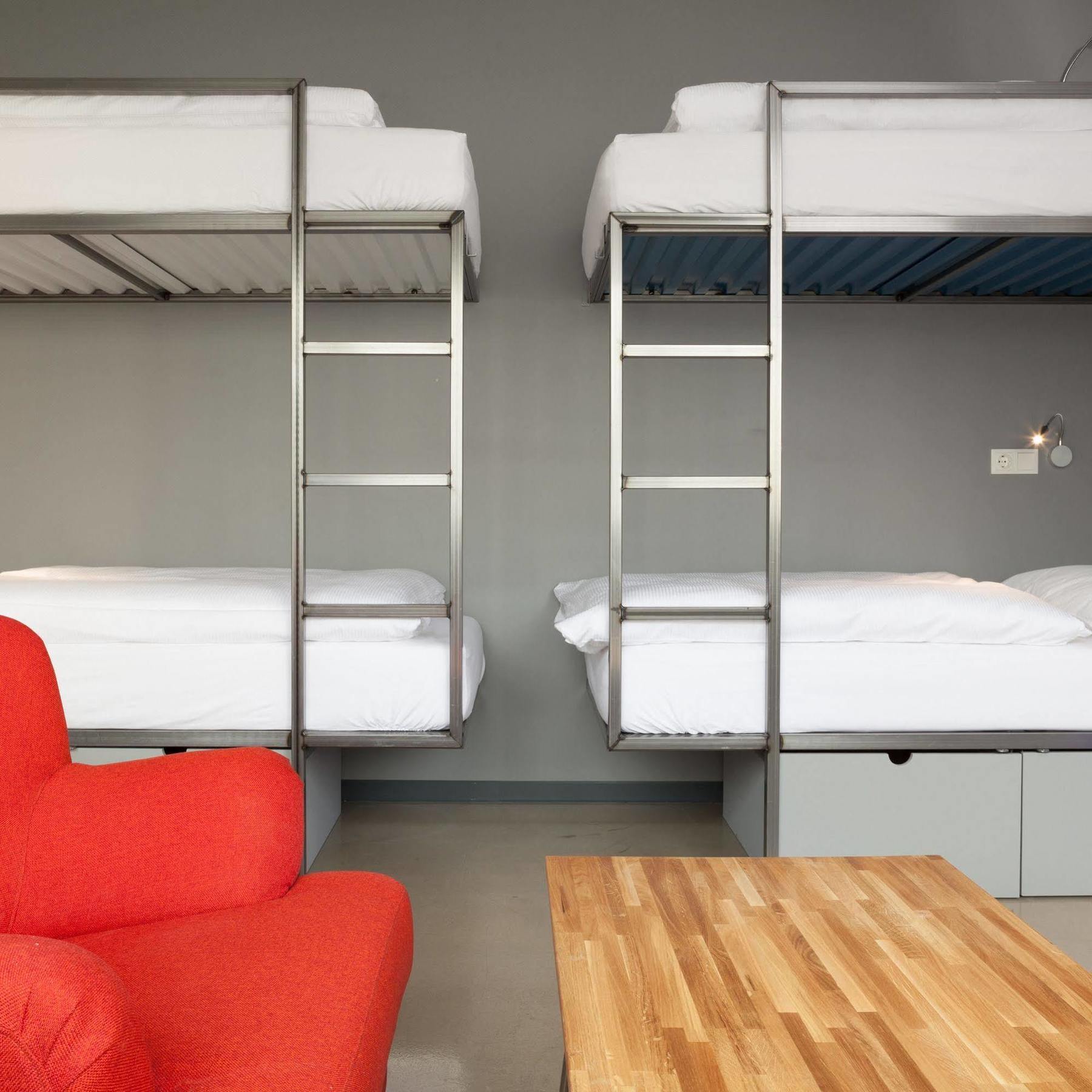 Hostel Hlemmur Square