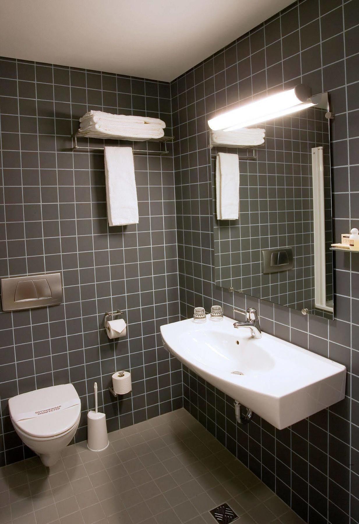 Centrum Hotel 4*