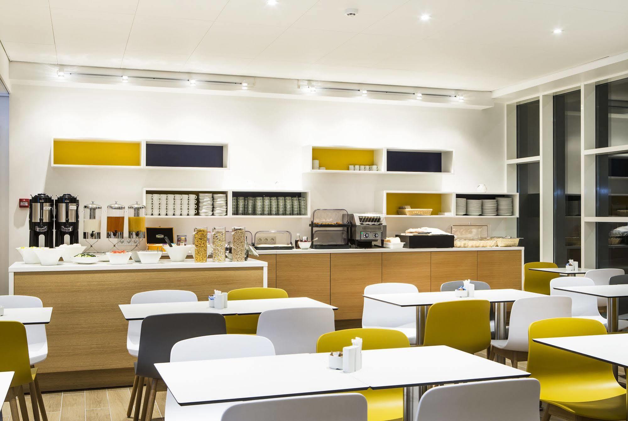 Storm By Keahotels Hotel