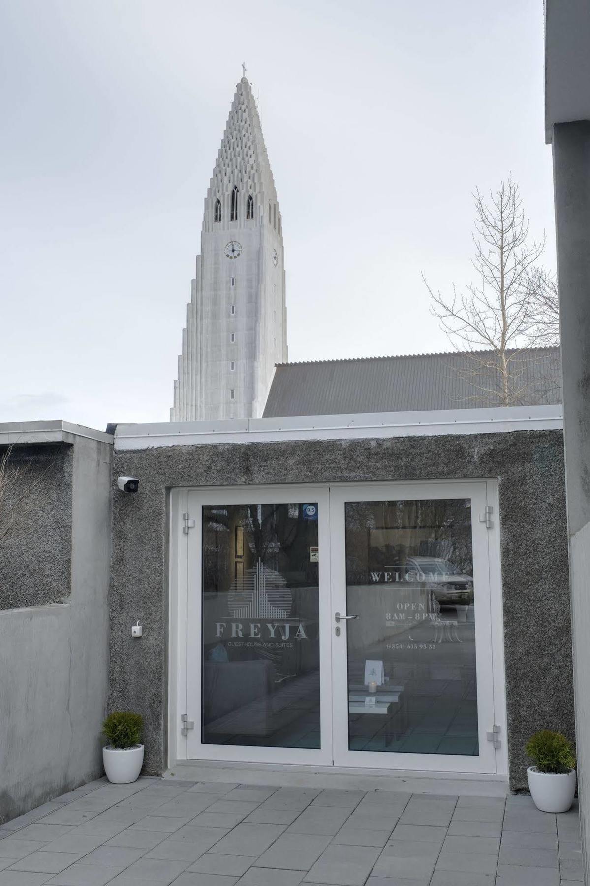 Freyja & 2* Reykjavík