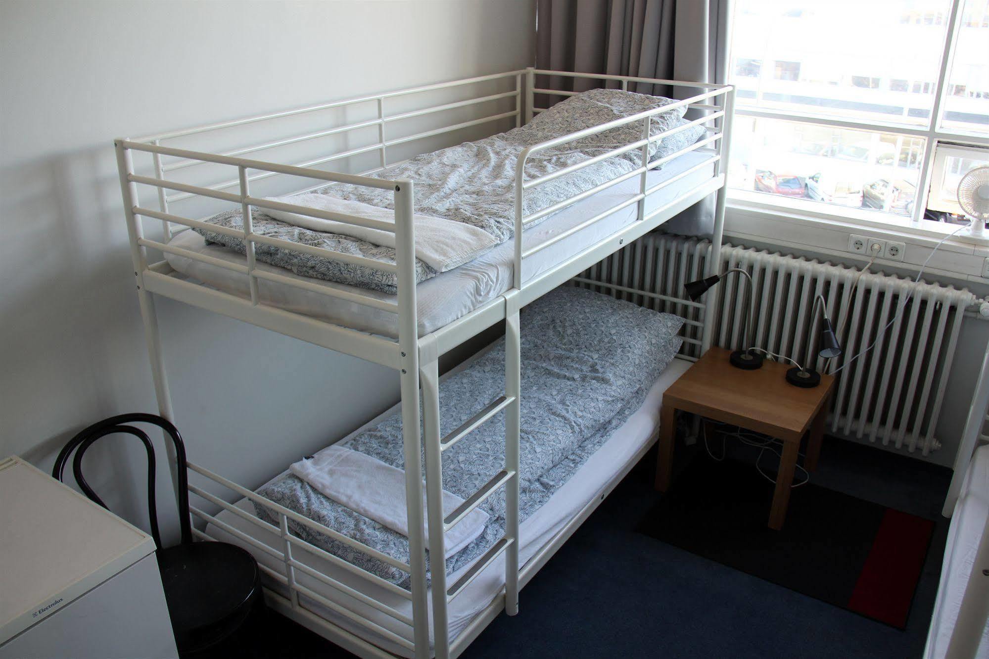 Atlantic And Hotel 2*
