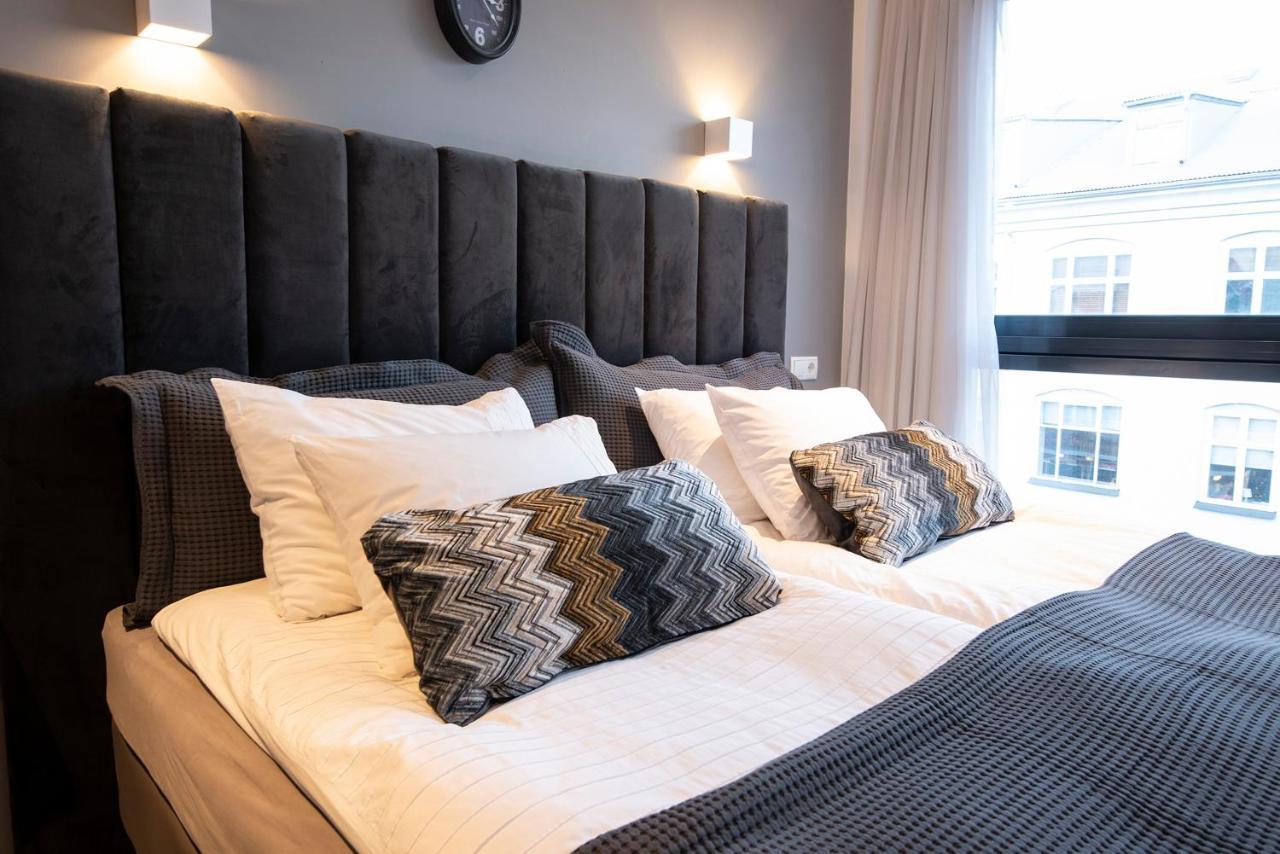B14 & 4* Reykjavik