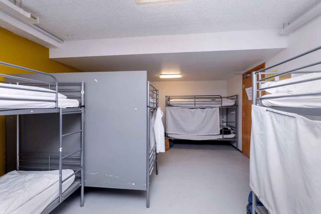 Hostel Capital-inn *