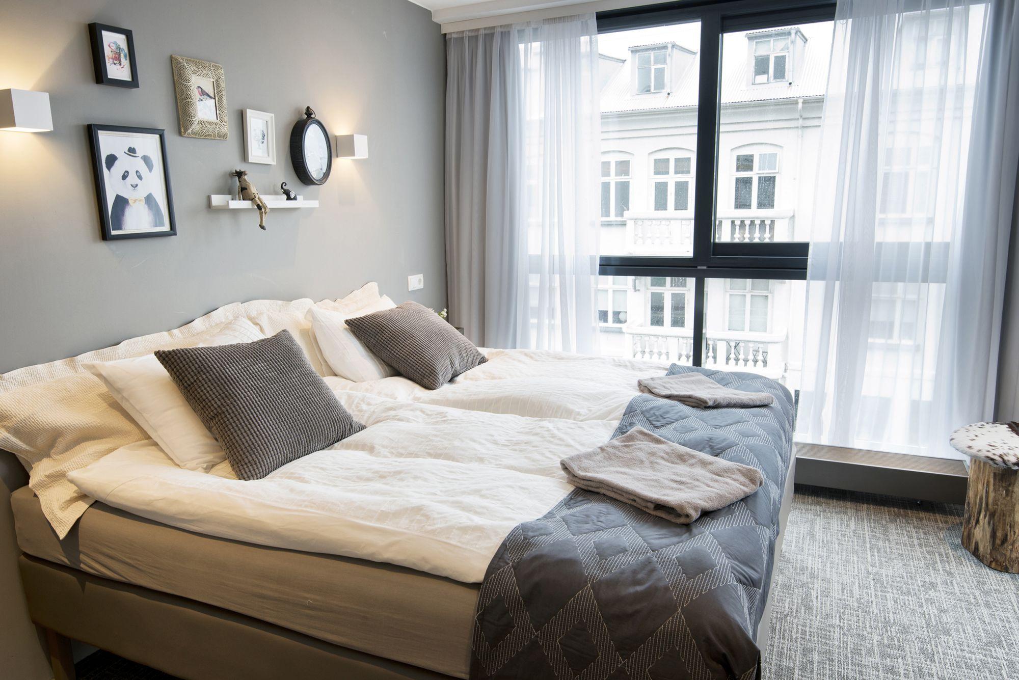 B14 & 4* Reykjavik