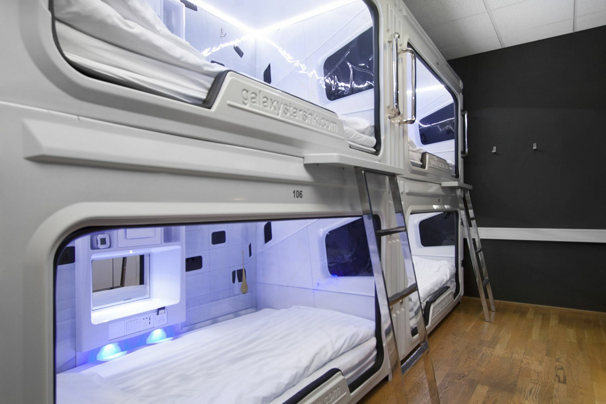 Galaxy Pod Reiquiavique