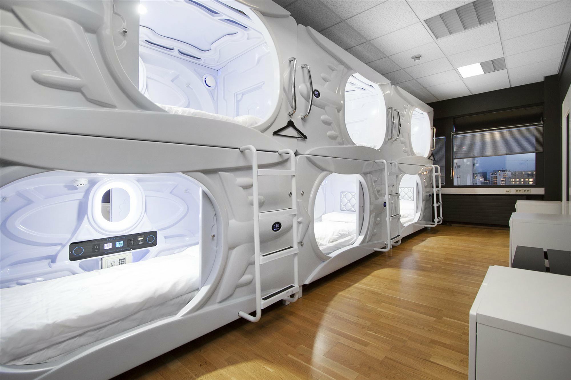 Galaxy Pod *