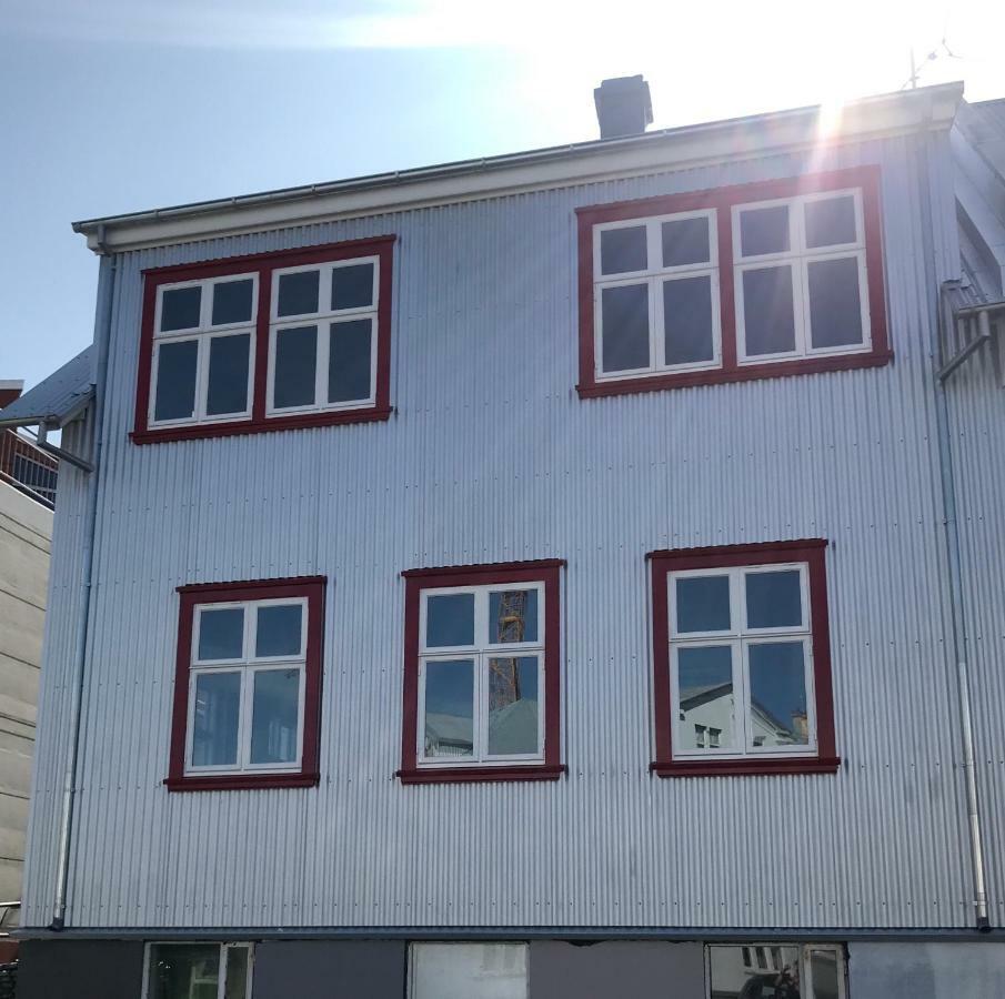 Town House Close To Center *