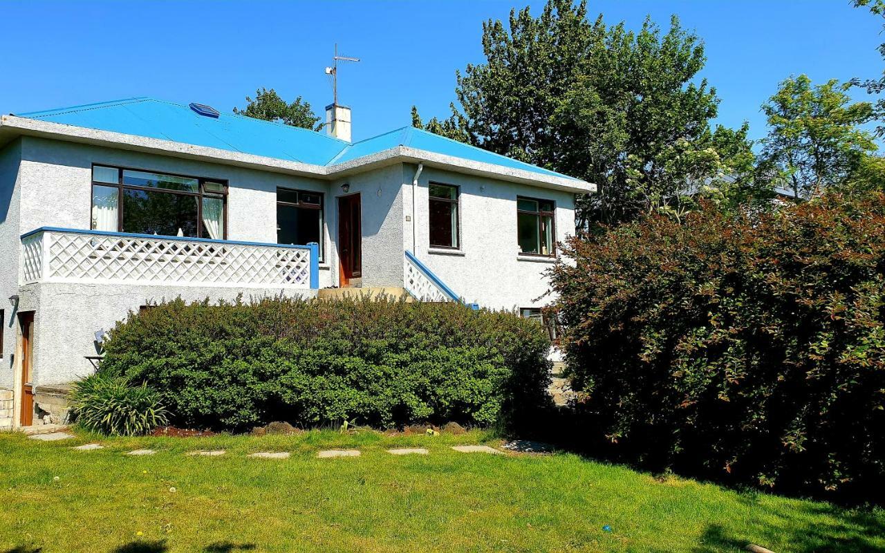 Skjolbraut - Cozy - Location - Free Parking - Close To A Public Swimming Pool And Sky Lagoon