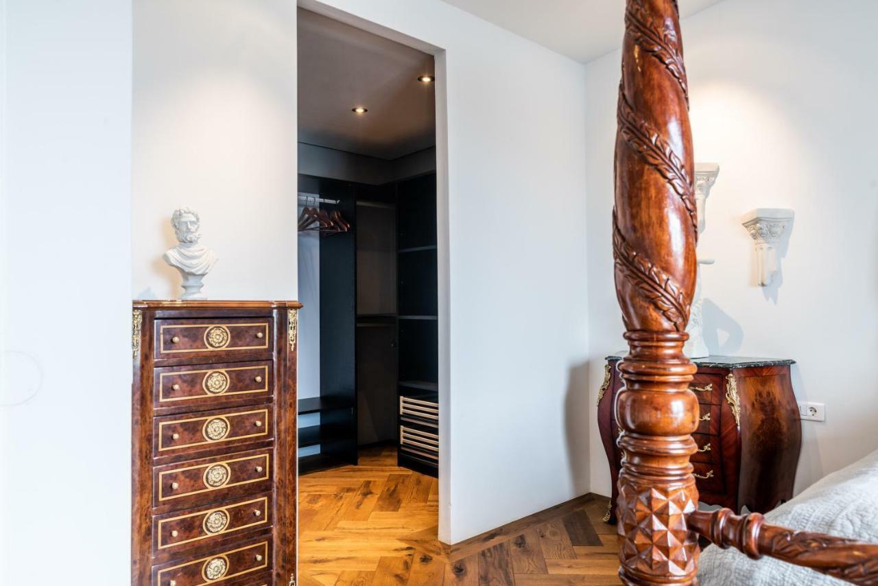 Iceland Sjf Villa, Hot Tub & Outdoor Sauna Amazing Mountains And View Over Villa Reykjavik