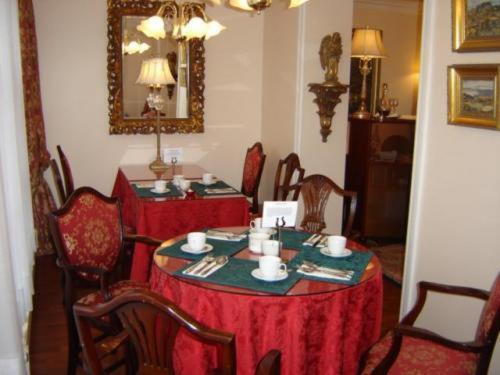 Hotel Phoenix