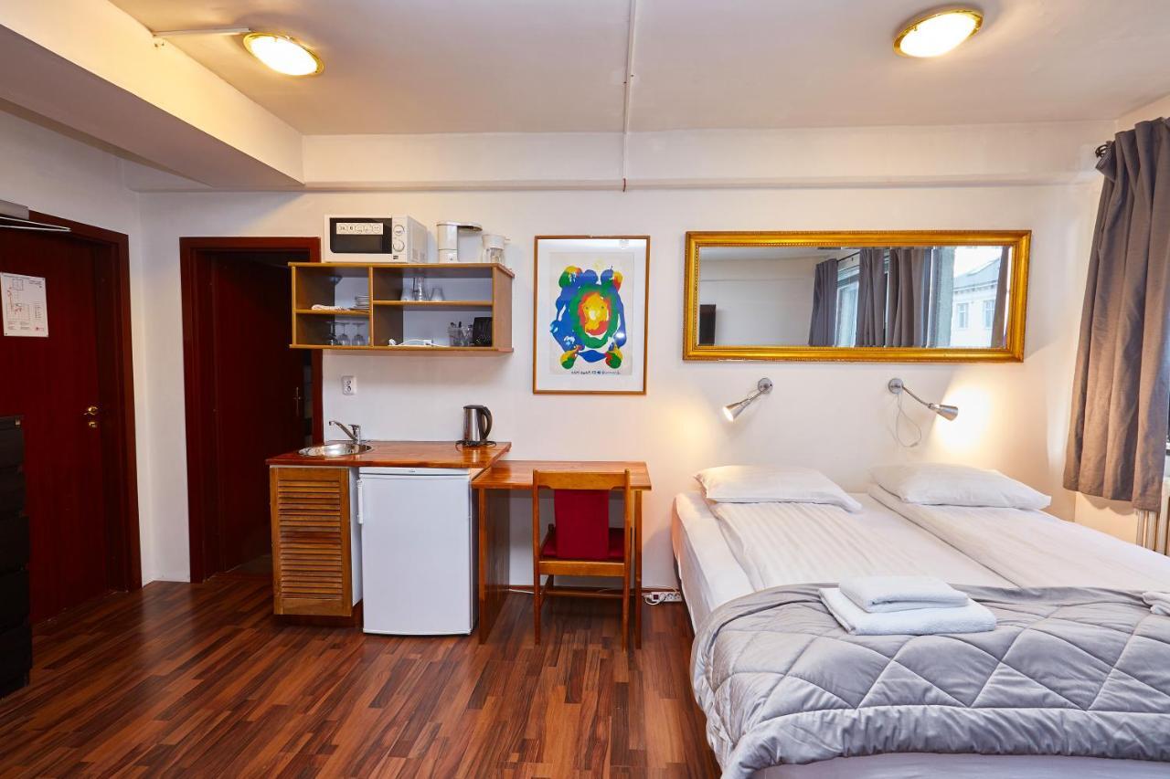 Downtown Hotel 3*