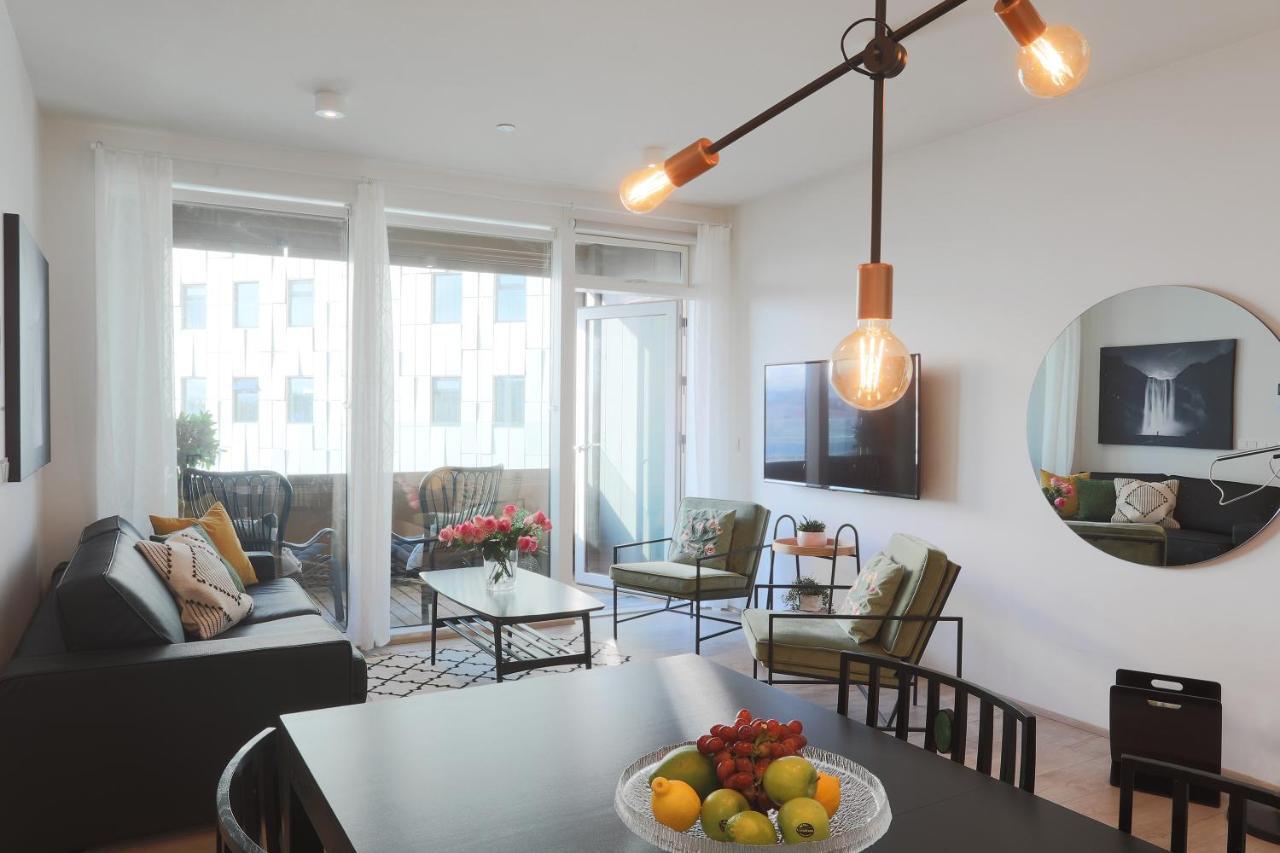 Salka Luxury 2br, 2 Bathrooms *