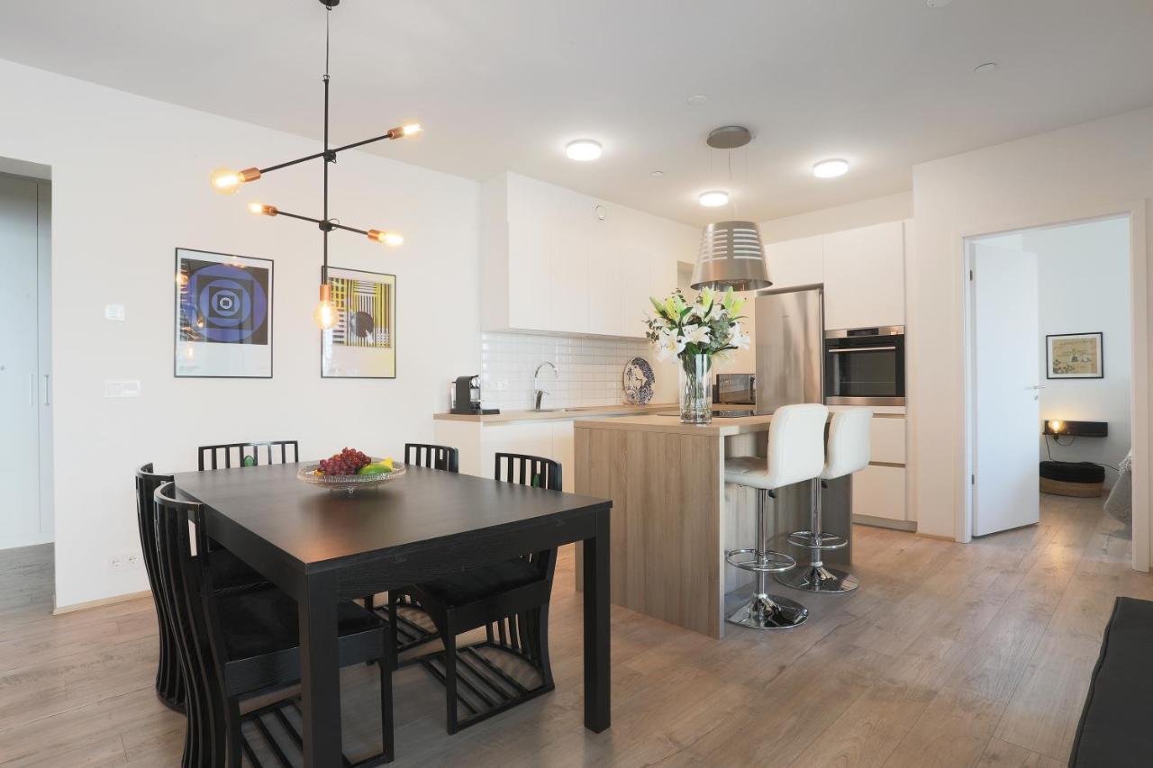 Salka Luxury 2br, 2 Bathrooms Apartamento Reiquiavique