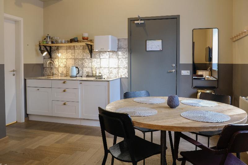 The Swan House By Ylma Hotel Reykjavik