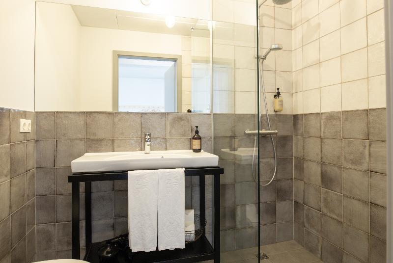 Hotel The Swan House By Ylma Reykjavik