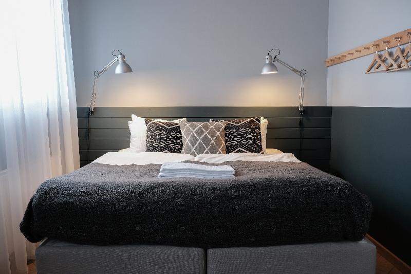 Hotel The Swan House By Ylma 3*