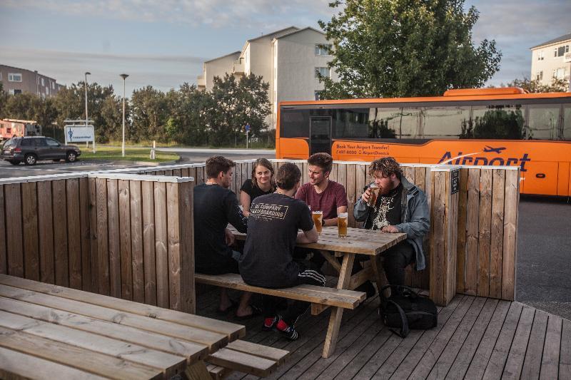 Hostel Bus - Terminal *