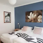 Refurinn Reykjavik Guesthouse