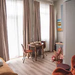 Cozy Studio By The City Centre