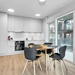 Central Studio Apartment