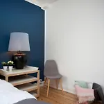 Aska Apartment