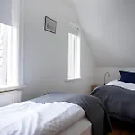 Aska Apartment