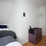 Aska Apartment