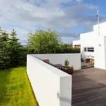 Gp Apartment Hg-8008