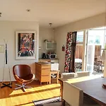 Gp Apartment Hg-8008
