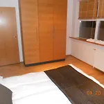 Rez Hlemmur Apartment