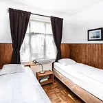 Guesthouse Aurora
