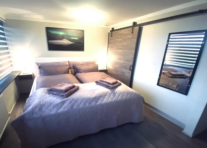 Cosy Harbour Apartment