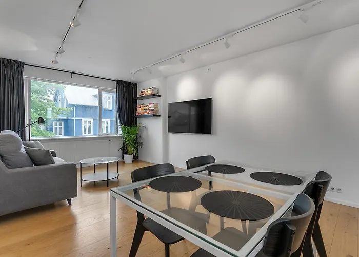 Lovely 1-Bedroom Reykjavik Apt. - Ideal Location