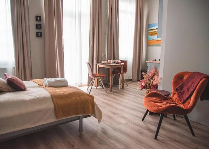 Cozy Studio By The City Centre