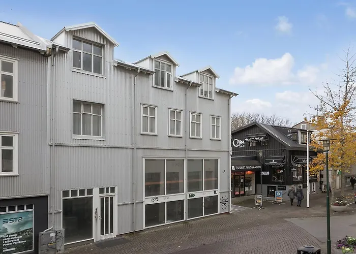 Backyard Apartments By Heimaleiga