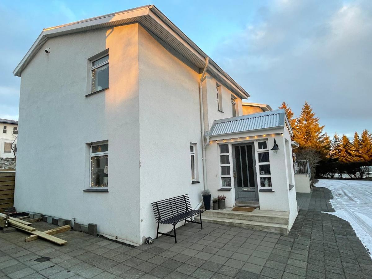 Private 3 Bedroom House In Reykjavik, Cozy And Family Friendly
