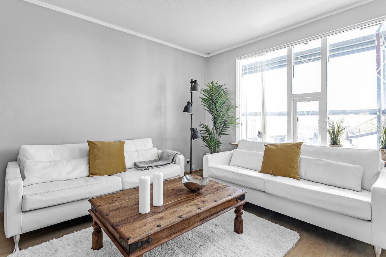 Apartment Charming, 2 Bedroom Seaside