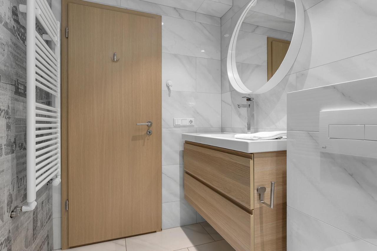 Appartement Charming In Central *