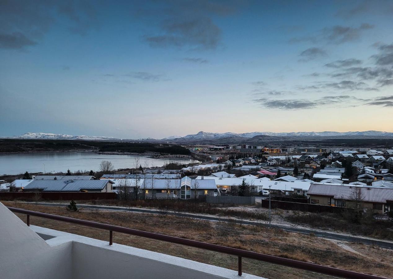 Apartment Cozy With A View
